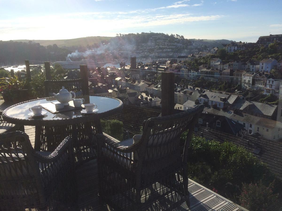 Compass Rose Bed and Breakfast Dartmouth Exteriör bild